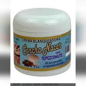 2 Pieces.-Concha Nacar Whitening Cream with Tepezcohuite - White